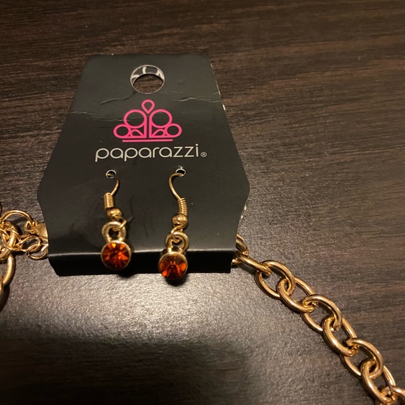 Jewelry - Picture 3 of 3